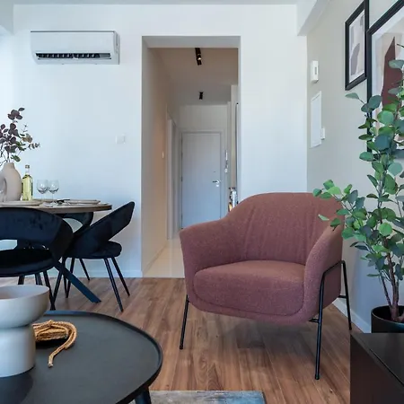 Vanilla's Prime 1-bedroom In Апартаменты