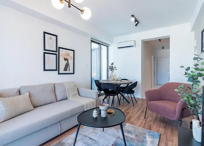 Vanilla's Prime 1-bedroom In