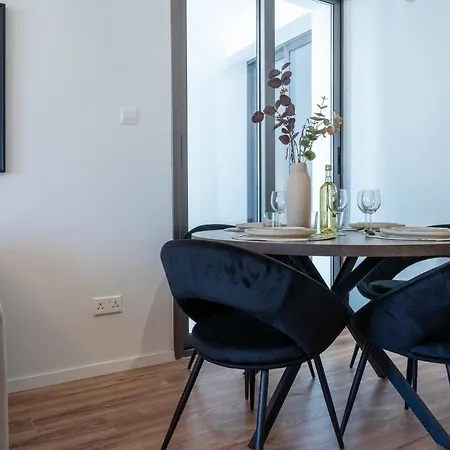 Apartmán Vanilla's Prime 1-bedroom In Larnaca