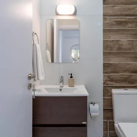 Apartmán Vanilla's Prime 1-bedroom In Larnaca