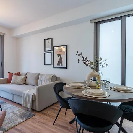 Apartmán Vanilla's Prime 1-bedroom In Larnaca